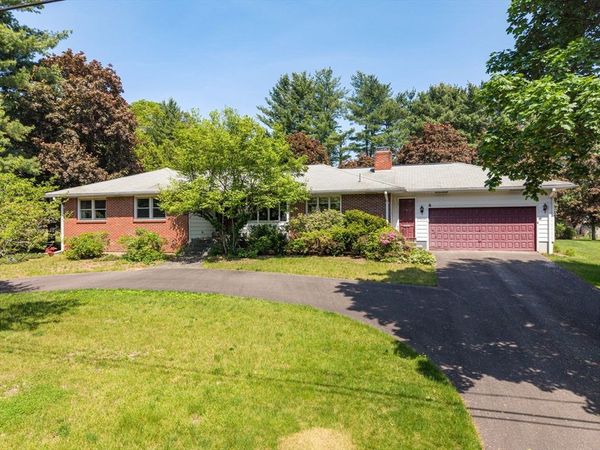 19 Williston Dr, Longmeadow, MA 01106