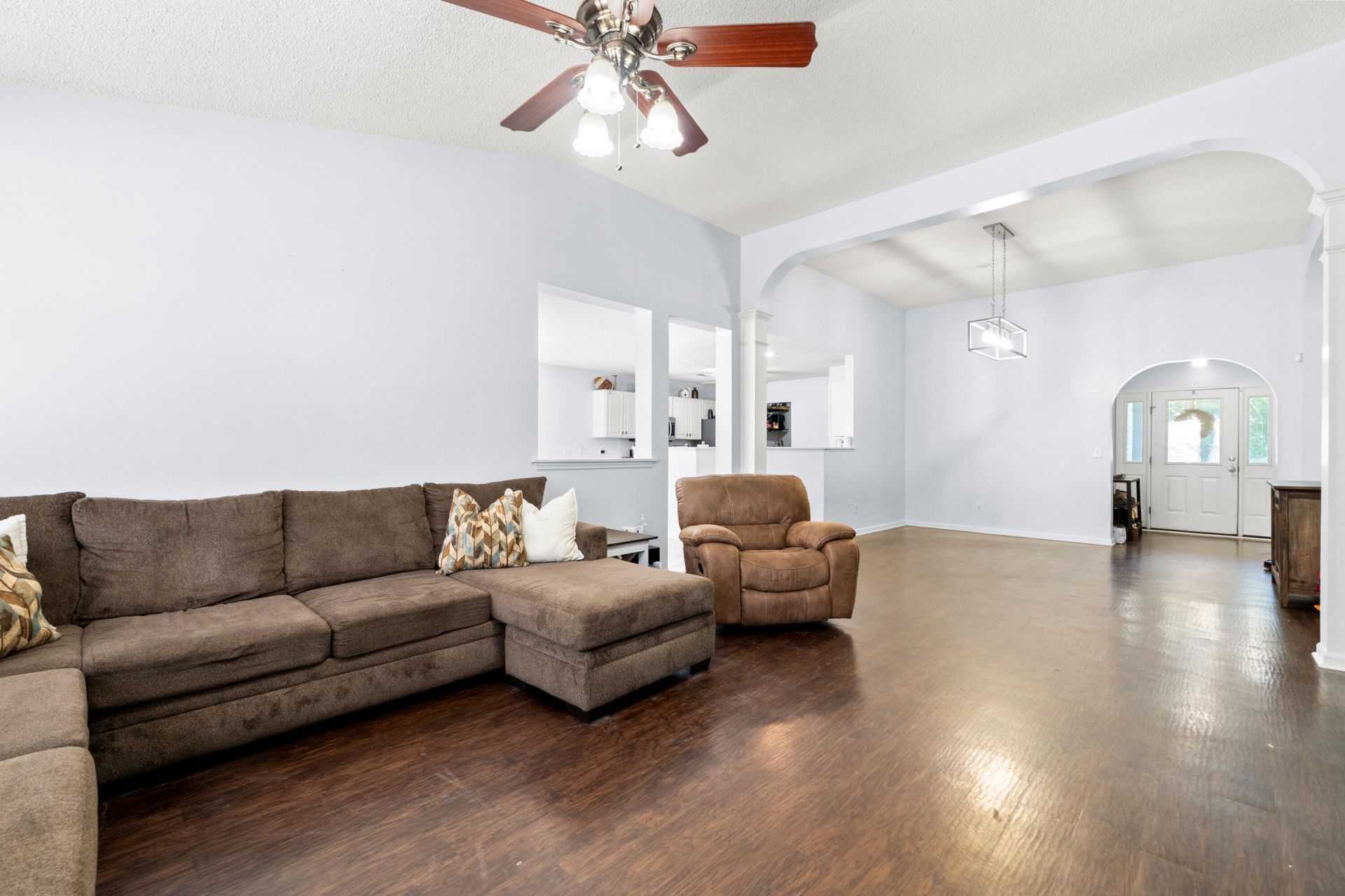 101 Lindenwood Court Photo 20