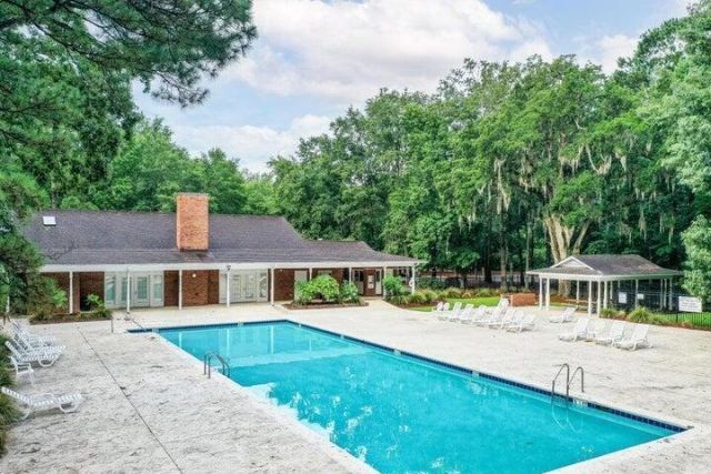 101 Lindenwood Court Photo 40