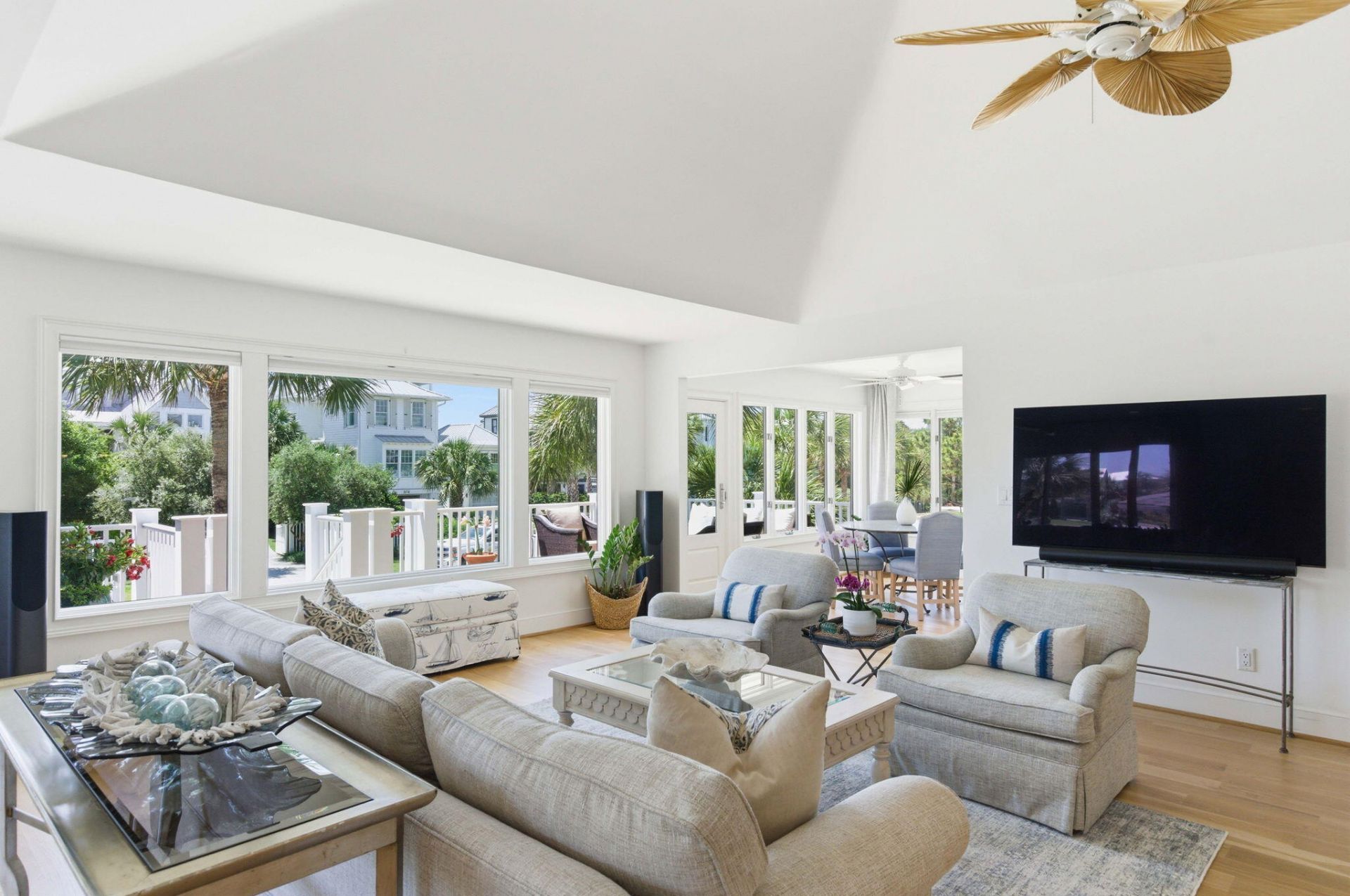 621 Ocean Boulevard Photo 11