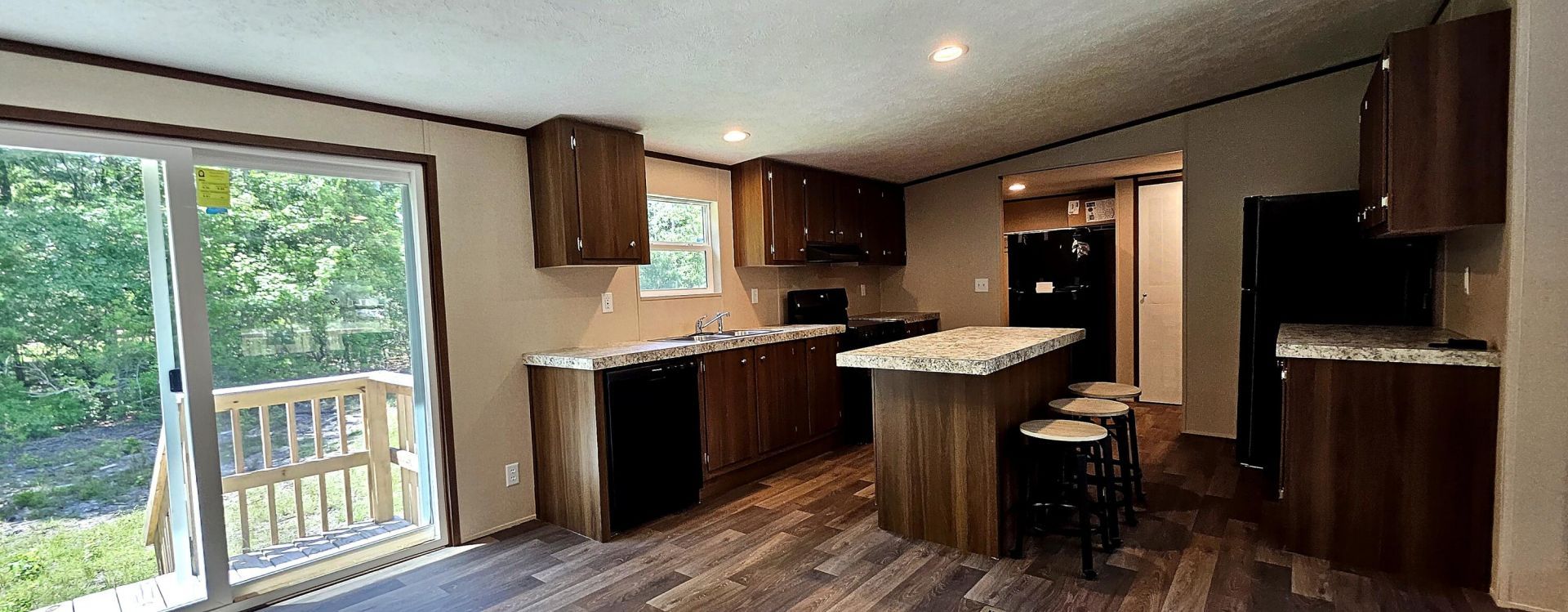 282 Marion Road Photo 5