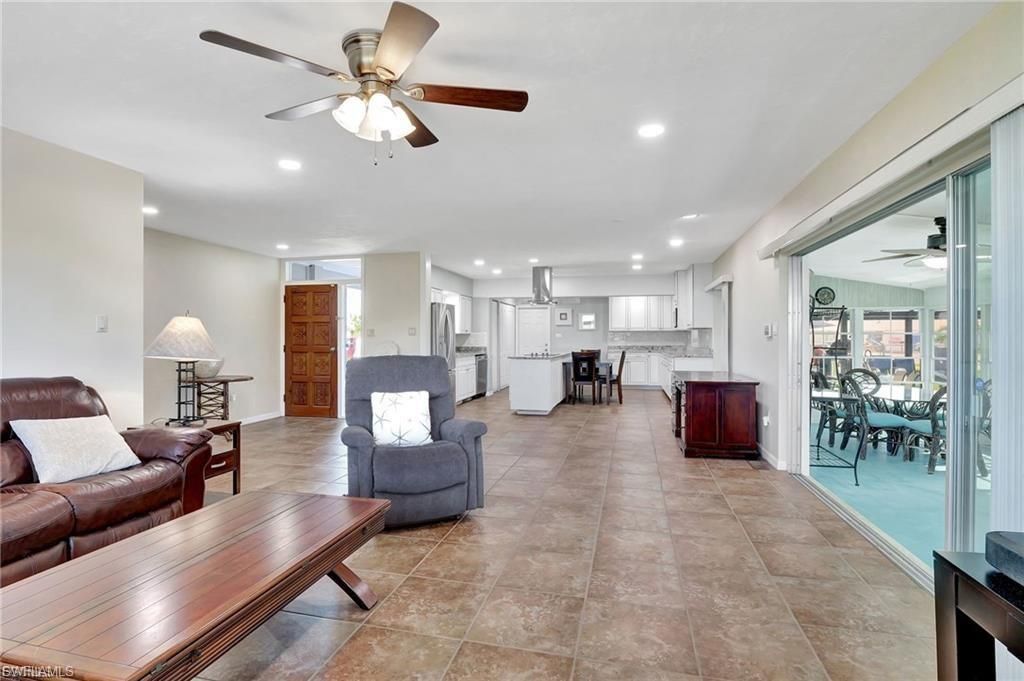 250 Bangsberg Rd Se, Port Charlotte, FL 33952 Photo