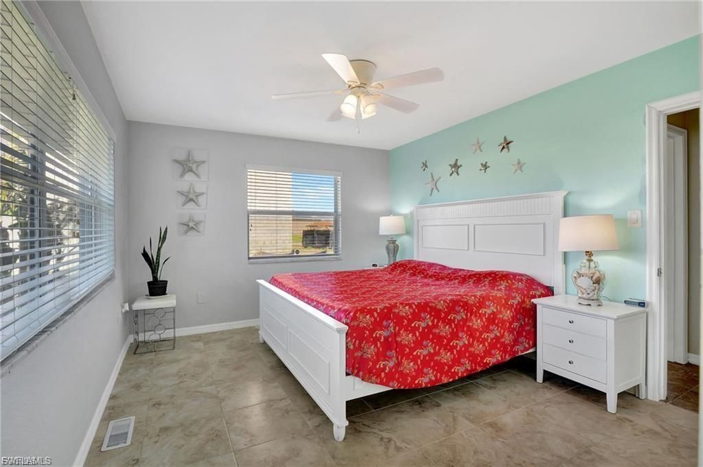 250 Bangsberg Rd Se, Port Charlotte, FL 33952 Photo