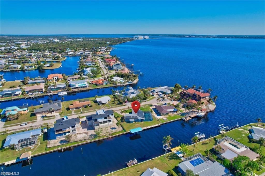 250 Bangsberg Rd Se, Port Charlotte, FL 33952 Photo