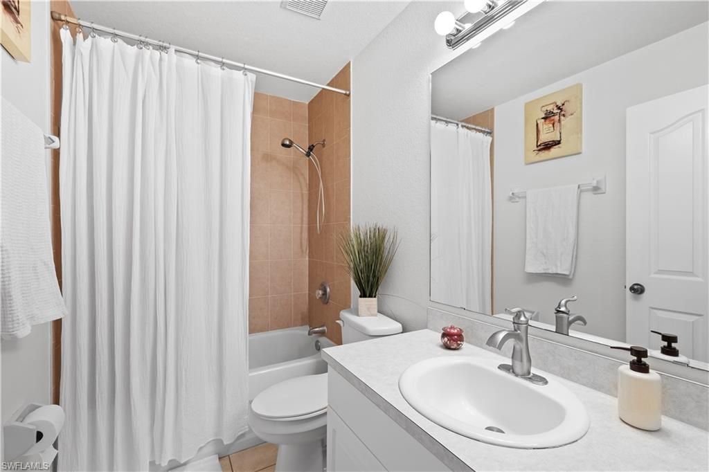 1801 NW 5th Pl , Cape Coral, FL 33993 Photo