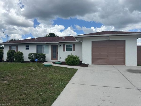 2200 51st TER SW, NAPLES, FL 34116
