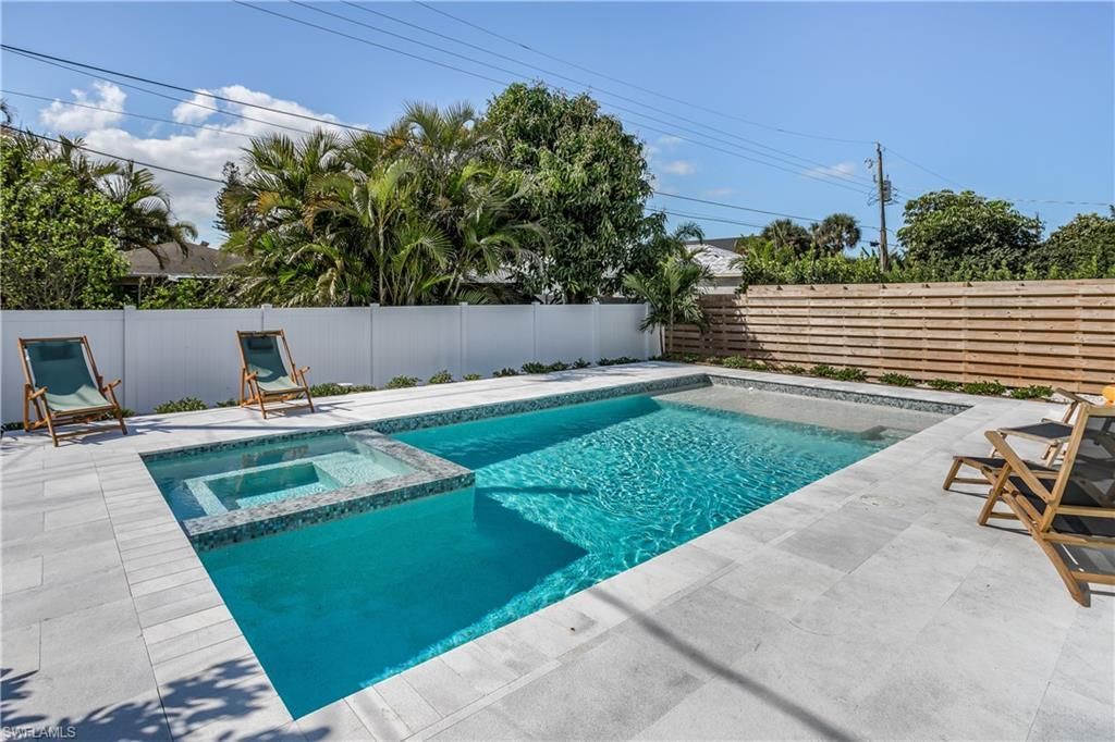 718 103rd Ave N, Naples, FL 34108 Photo