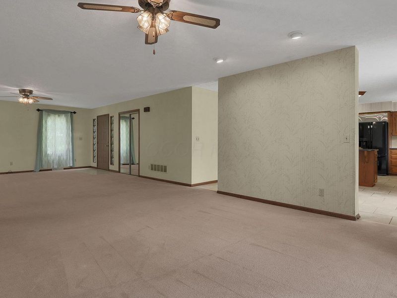 9200 Knoll Drive , Galena, OH 43021 Photo 8