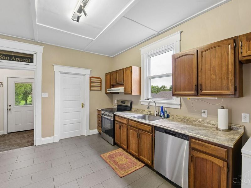 4375 N Bend Road, Cincinnati, OH 45211 Photo 11