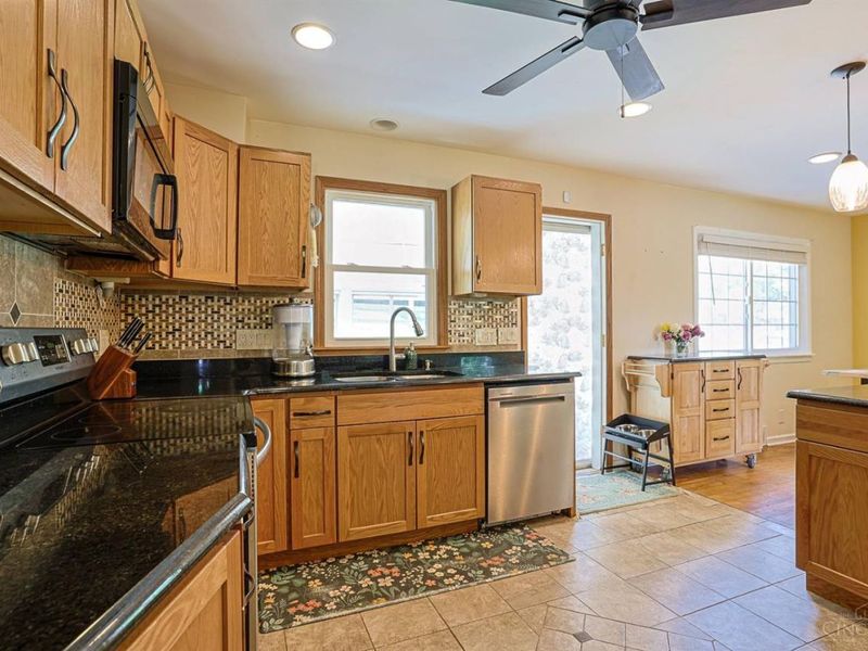 1777 N Staunton Drive, Fairfield, OH 45014 Photo 12