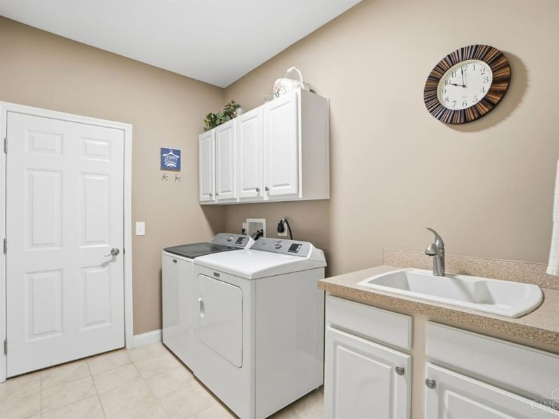 7673 Hempston Circle, Maineville, OH 45039 Photo 16
