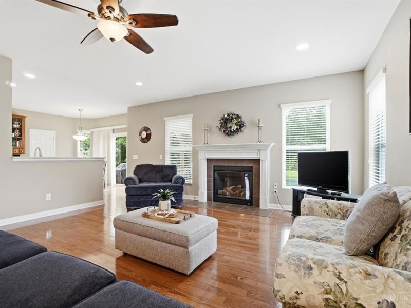 7673 Hempston Circle, Maineville, OH 45039 Photo 6