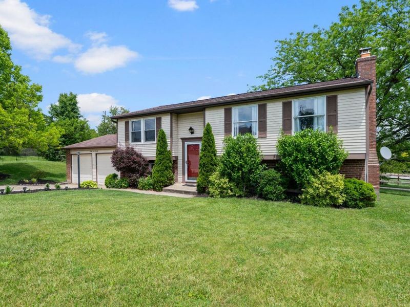 6470 Sauterne Drive, Liberty Township, OH 45011 Photo 1