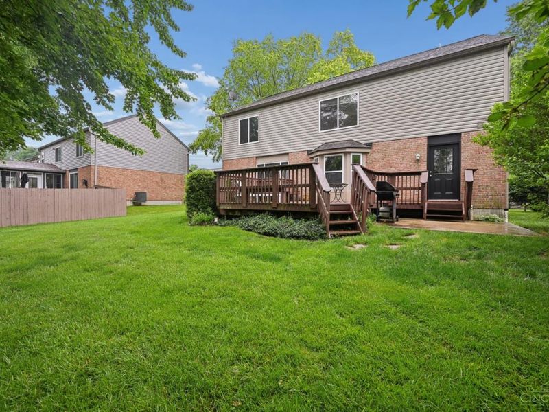8592 Sunmont Drive, Anderson Twp, OH 45255 Photo 39