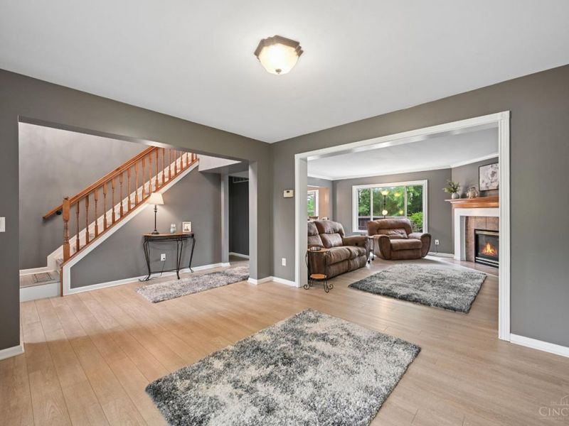 8592 Sunmont Drive, Anderson Twp, OH 45255 Photo 5