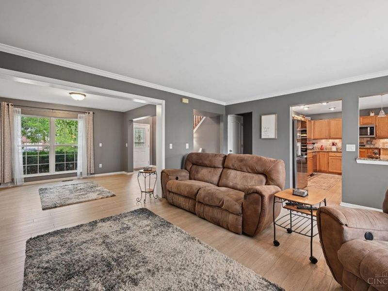 8592 Sunmont Drive, Anderson Twp, OH 45255 Photo 8