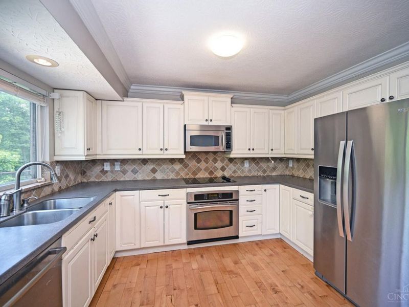 1208 Parkside Drive, Union Twp, OH 45103 Photo 10