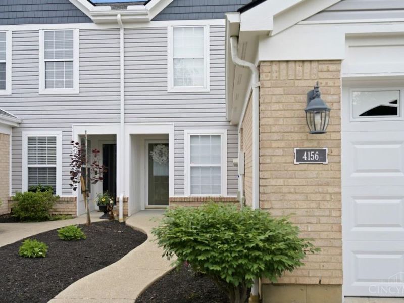 4156 Lakeknoll Drive, Mason, OH 45040 Photo 3