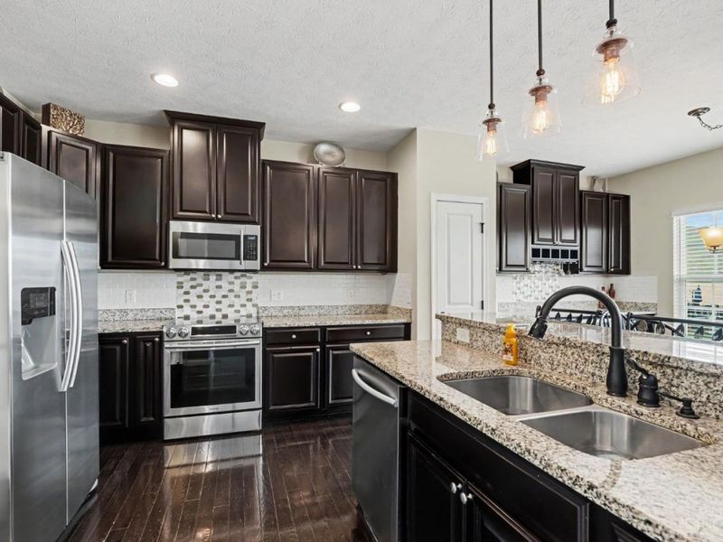 3300 Snowcreek Falls Lane, Maineville, OH 45039 Photo 8