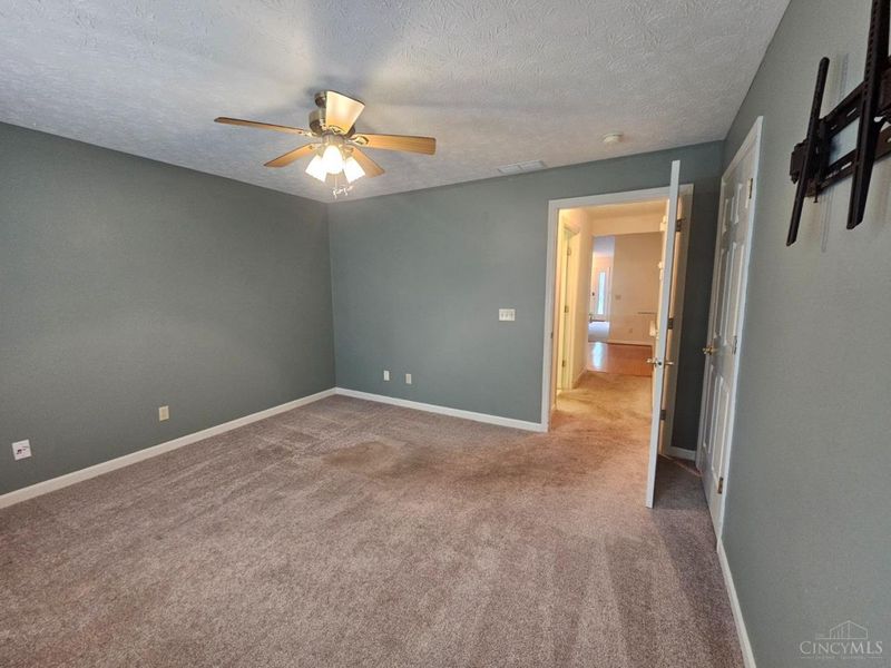 5175 North Bend Crossing, Green Township, OH 45247 Photo 20