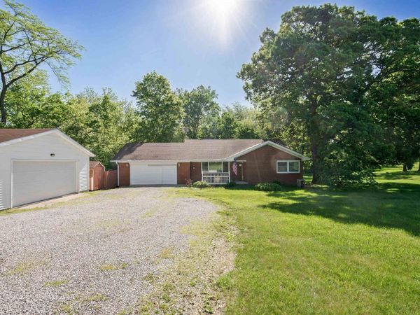997 N 100 E Road, Wabash, IN 46992