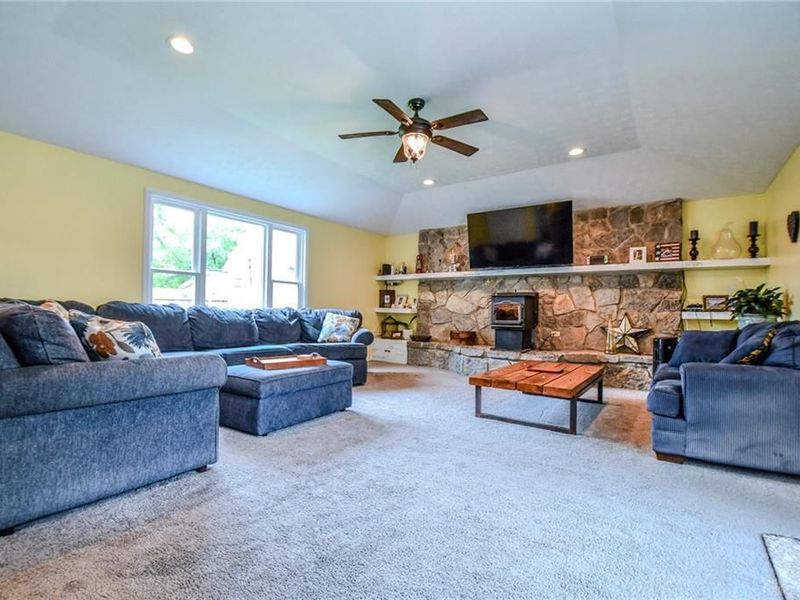16 Iceland Drive, Eaton, OH 45320 Photo 13