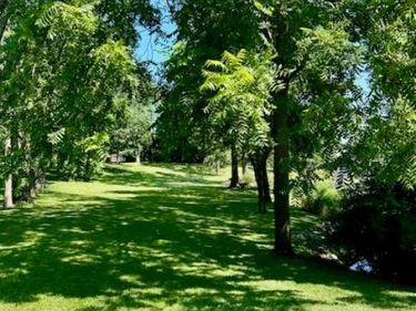 1410 E Choctaw Drive, London, OH 43140