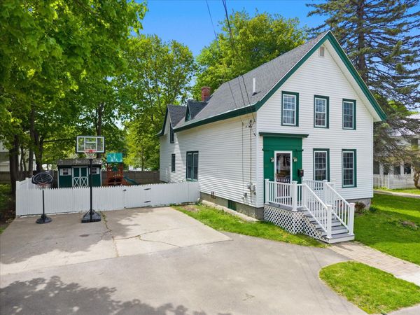 33 Jefferson Street, Bangor, ME 04401