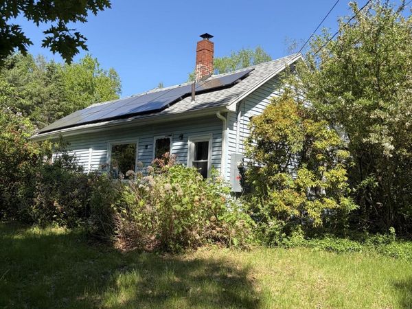 1183 River Road , Bucksport, ME 04416