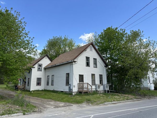 77 Main Street , Fairfield, ME 04937