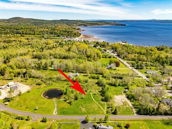 19 Old Stone Road, Lincolnville, ME 04849