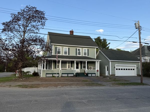137 Maine Avenue , Millinocket, ME 04462
