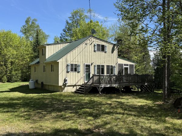 458 Manhanock Pond Road , Sangerville, ME 04479