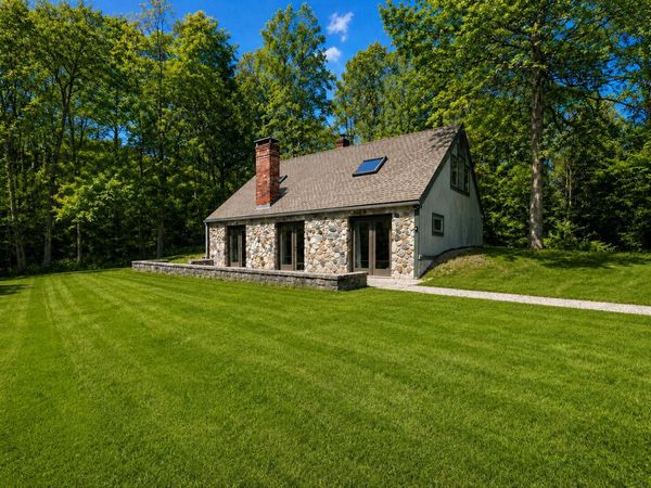 352 Harriman Point Road , Brooklin, ME 04616