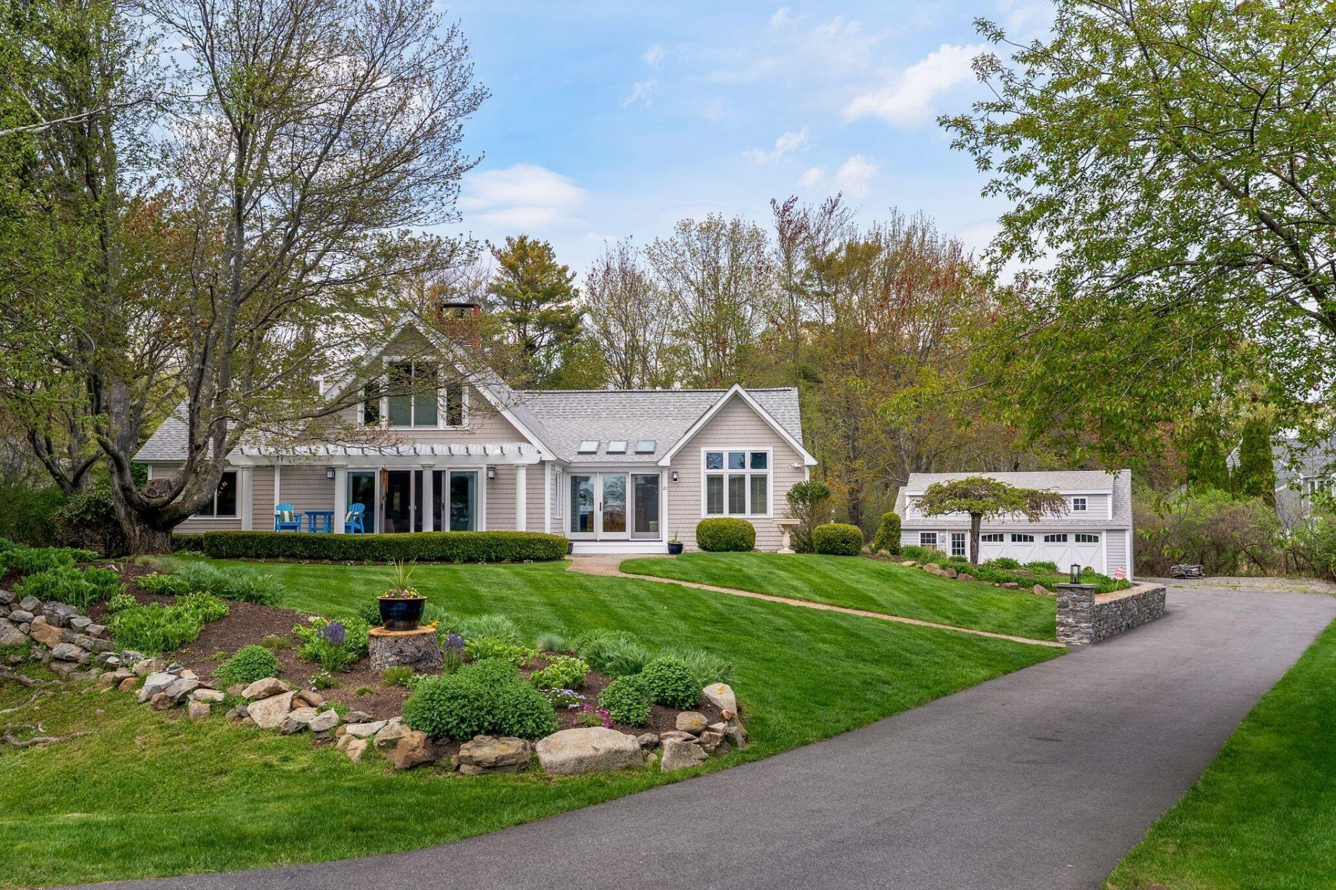 21 Windemere Place, Kennebunkport, ME 04046 Main Photo