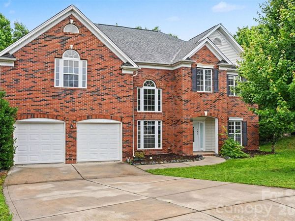 1631 Shadow Creek Street NW, Concord, NC 28027
