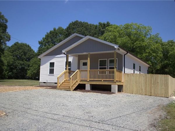 421 Crater Street , Burlington, NC 27217