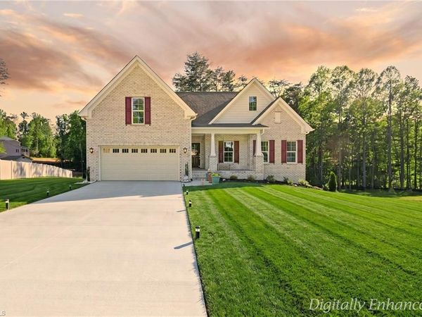 293 Vine Ridge Drive , Winston-Salem, NC 27127