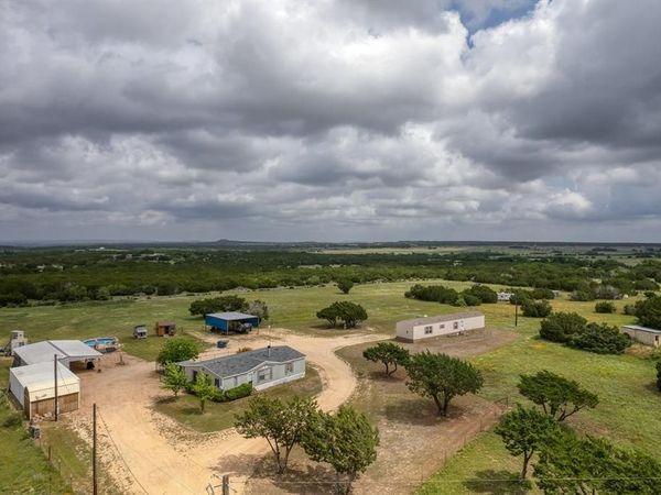 930 County Road 224, Florence, TX 76527