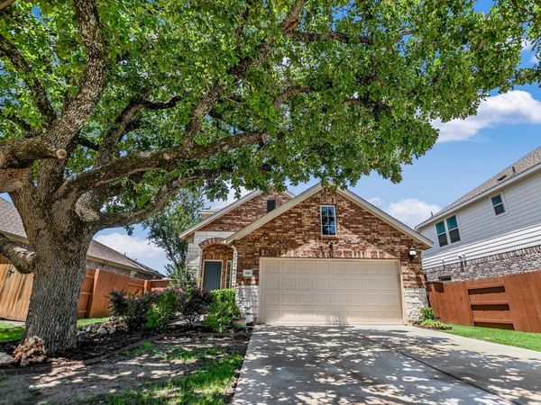 616 Pheasant Hill LN, Georgetown, TX 78628