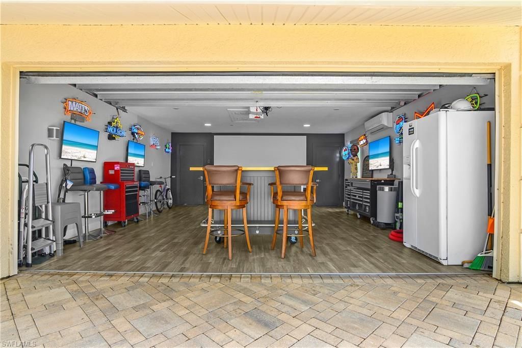 15573 Lockmaben Ave , Fort Myers, FL 33912 Photo