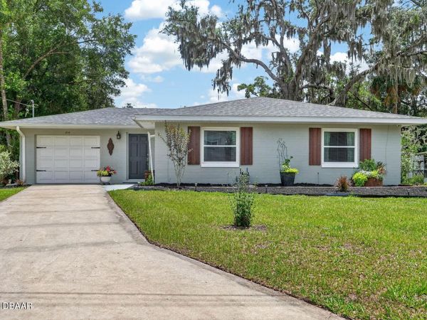 814 E Rich Avenue, DeLand, FL 32724