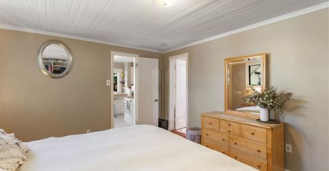 4901 V St, Sacramento, CA 95817 Photo