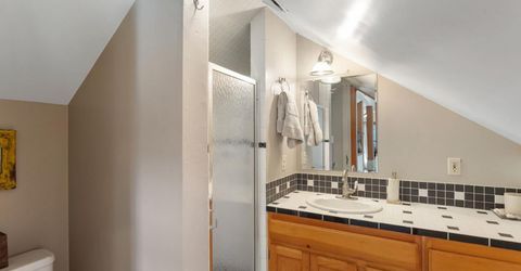 4901 V St, Sacramento, CA 95817 Photo