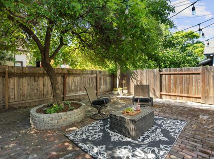 4901 V St, Sacramento, CA 95817 Photo