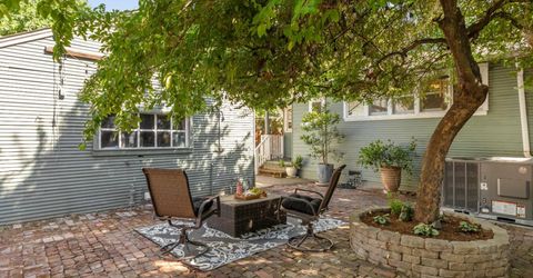 4901 V St, Sacramento, CA 95817 Photo