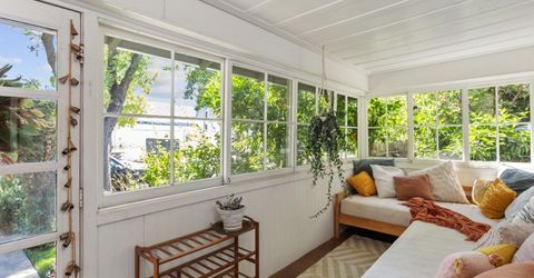 4901 V St, Sacramento, CA 95817 Photo