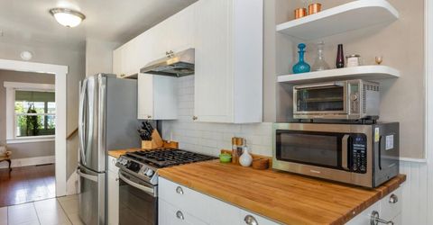 4901 V St, Sacramento, CA 95817 Photo