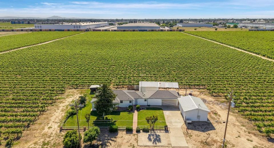15661 Curry Ave, Lodi, CA 95240 Photo