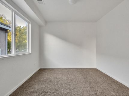 3105 English Oak Cir, Stockton, CA 95209 Photo